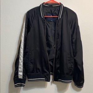American Eagle black bomber jacket